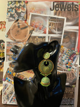 Load image into Gallery viewer, Jhoomar earrings 4237