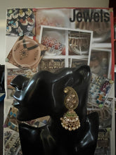 Load image into Gallery viewer, Jhoomar earings 4236