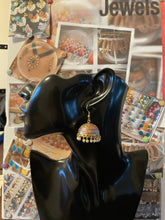 Load image into Gallery viewer, Jhoomar earrings 4252