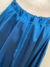 Load image into Gallery viewer, Silk lengha (910)