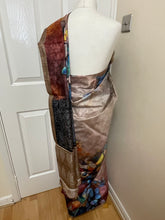 Load image into Gallery viewer, Art Silk saree 978