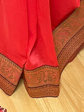 Load image into Gallery viewer, Semi Silk saree with border 1136
