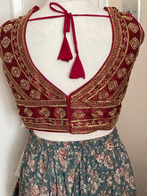 Load image into Gallery viewer, Lengha outfit 1302 ( if you want to purchase skirt or blouse separately pls messege)