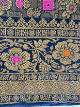 Load image into Gallery viewer, Silk duppatta 1470
