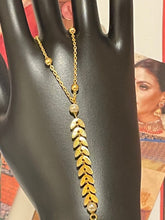 Load image into Gallery viewer, Hand ornament  1357
