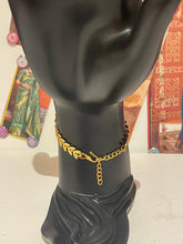 Load image into Gallery viewer, Hand ornament  1357