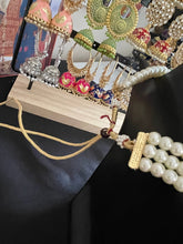 Load image into Gallery viewer, Pearl choker set 1607