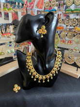 Load image into Gallery viewer, High neck gold set 1600 ( artificial)