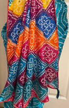 Load image into Gallery viewer, Bandhni print saree (saree actual colour is lighter not so dark and deep )1778