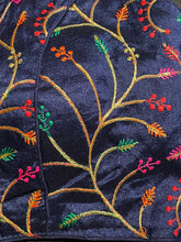 Load image into Gallery viewer, Saree blouse dark blue ( navy) 1800