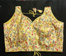 Load image into Gallery viewer, Saree blouse light yellow 1793