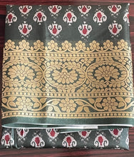 Load image into Gallery viewer, Semi Silk saree with green base 4002