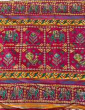 Load image into Gallery viewer, Pretty cotton silk bandhni print saree 1960