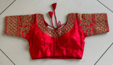 Load image into Gallery viewer, Saree blouse 1977( slight marks )