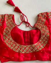 Load image into Gallery viewer, Saree blouse 1977( slight marks )