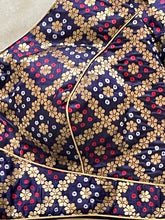 Load image into Gallery viewer, Pretty saree blouse 1938