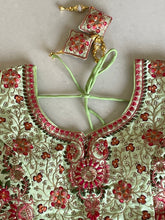 Load image into Gallery viewer, Saree blouse 1970