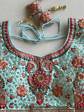 Load image into Gallery viewer, Saree blouse 1973