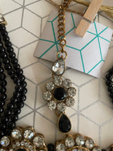 Load image into Gallery viewer, Indian choker jewellery set 2001