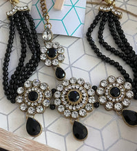 Load image into Gallery viewer, Indian choker jewellery set 2001