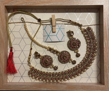 Load image into Gallery viewer, Indian jewellery set 2011