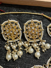 Load image into Gallery viewer, Indian jewellery set 2016