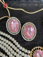 Load image into Gallery viewer, Indian jewellery set 2019
