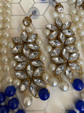 Load image into Gallery viewer, Indian jewellery set 2049