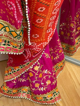 Load image into Gallery viewer, Georgette bandhni print saree 2094