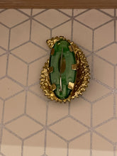 Load image into Gallery viewer, Saree broach 2125