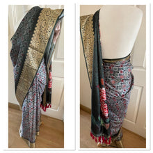 Load image into Gallery viewer, Semi Silk saree with green base 4002