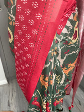 Load image into Gallery viewer, Semi Silk saree 3014
