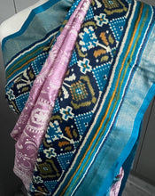 Load image into Gallery viewer, Semi Silk saree 3004