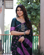 Load image into Gallery viewer, Bandhani silk saree 3057