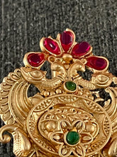 Load image into Gallery viewer, Saree pin 4009 (broach) 4.5 cm