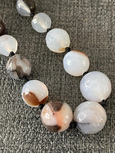 Load image into Gallery viewer, Beaded necklace (  4002 )