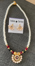 Load image into Gallery viewer, Beaded pearl set 4022