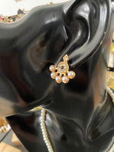 Load image into Gallery viewer, Beaded pearl set 4024