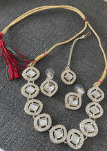 Load image into Gallery viewer, Pretty bling set 4028