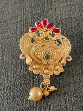 Load image into Gallery viewer, Saree pin 4009 (broach) 4.5 cm