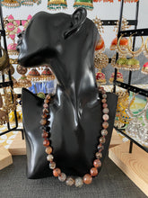 Load image into Gallery viewer, Beaded necklace 4003