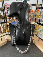 Load image into Gallery viewer, Beaded necklace (  4002 )