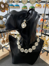 Load image into Gallery viewer, Pretty bling set 4028