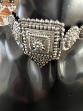 Load image into Gallery viewer, oxidised set 4034