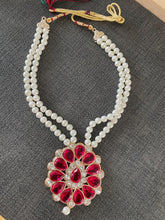 Load image into Gallery viewer, costume necklace  4062