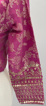 Load image into Gallery viewer, long sleeve saree blouse 4100