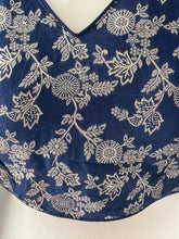 Load image into Gallery viewer, long sleeve saree blouse 4102