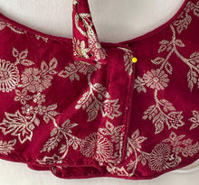 Load image into Gallery viewer, long sleeve saree blouse 4105