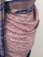 Load image into Gallery viewer, Bandhni print saree 4130