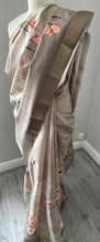 Load image into Gallery viewer, Velvet tussar silk saree 4116